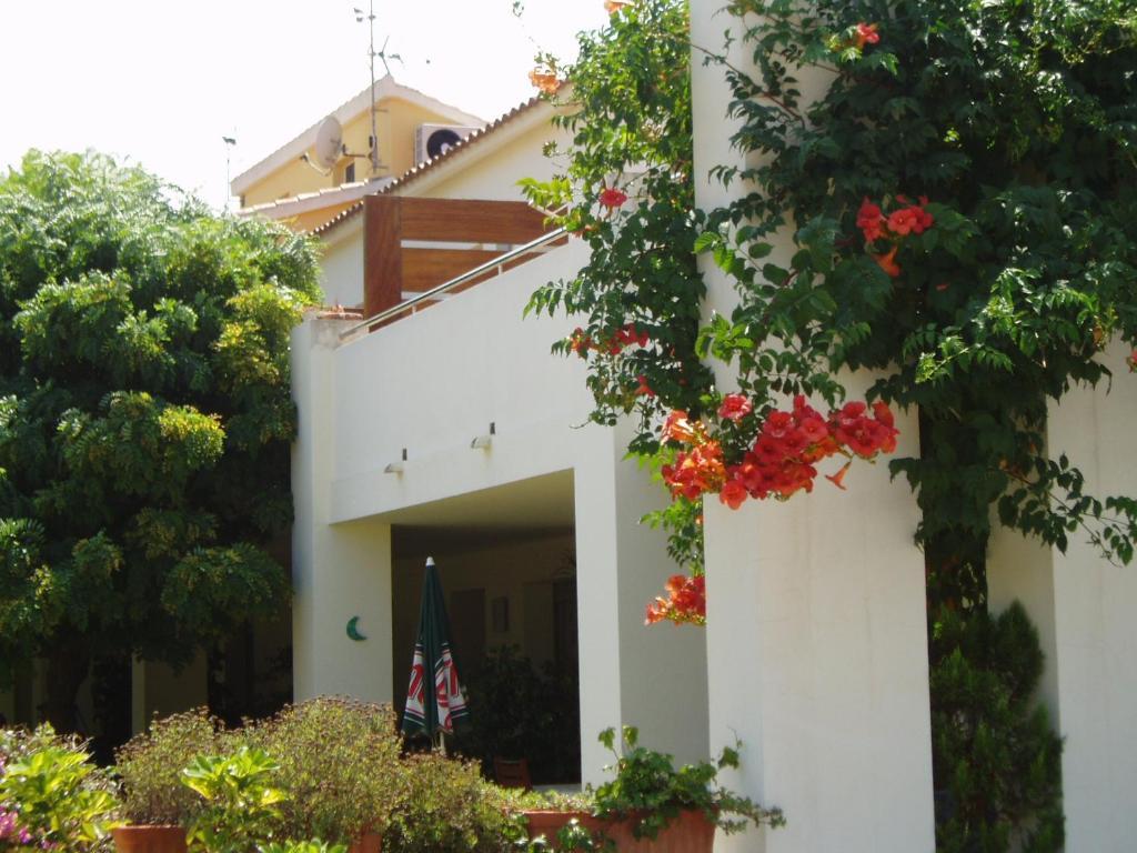 Apartamentos Villamor Denia Exterior photo